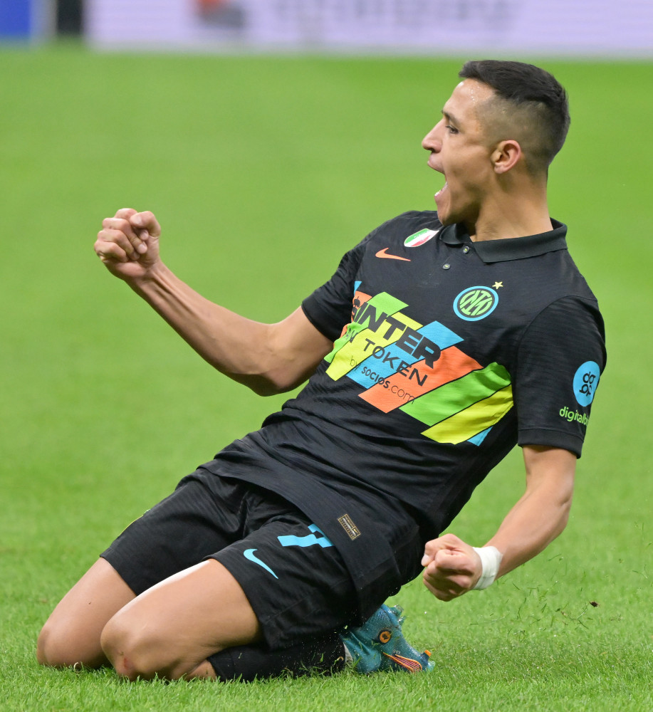 九游游戏中心 窗口期体能课后，布莱顿伤情更新备战意大利杯，引发热议，年轻球员得到机会